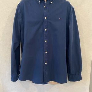 Tommy Hilfiger men’s button front